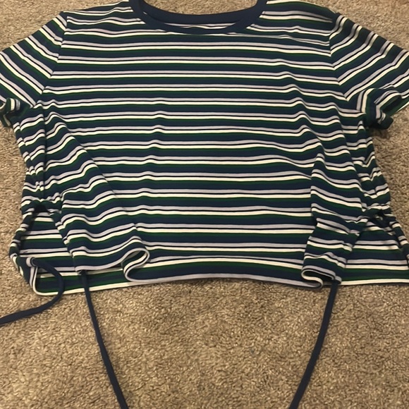 A Arizona crop shirt with strings - Picture 1 of 3